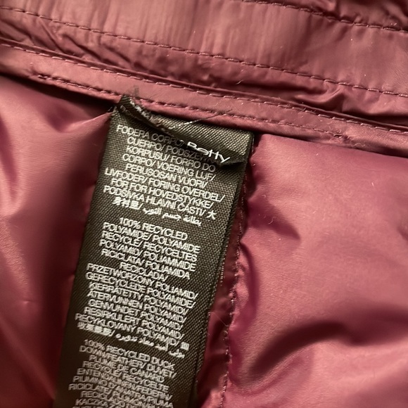 Pathfinder Packable Jacket; comes with packable bag. - Picture 6 of 9